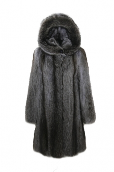 Пальто женское из енота с капюшоном EG-100