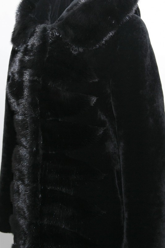 Изображение - Пальто женское из овчины с капюшоном M1540-CL18 M1540-CL18