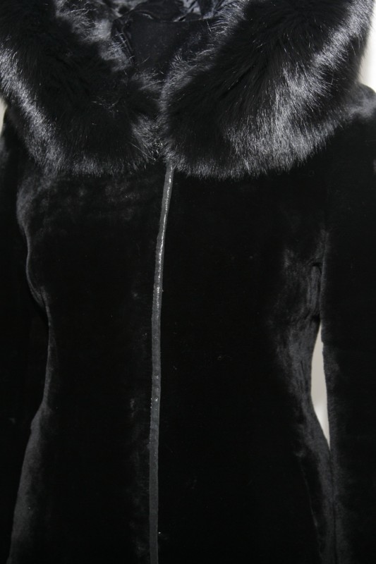 Изображение - Пальто женское из овчины с капюшоном A10855-5-8 A10855-5-8