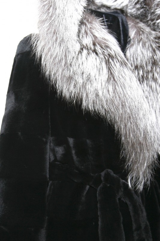 Изображение - Пальто женское из кролика  с капюшоном 6337-Y111 6337-Y111