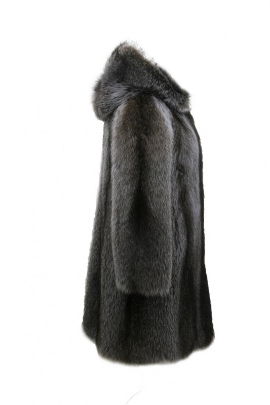Изображение - Пальто женское из енота с капюшоном EG-100 EG-100