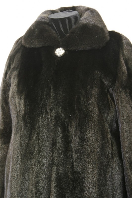 Изображение - Пальто женское из норки с воротником  B12617-0810-135-140 B12617-0810-135-140
