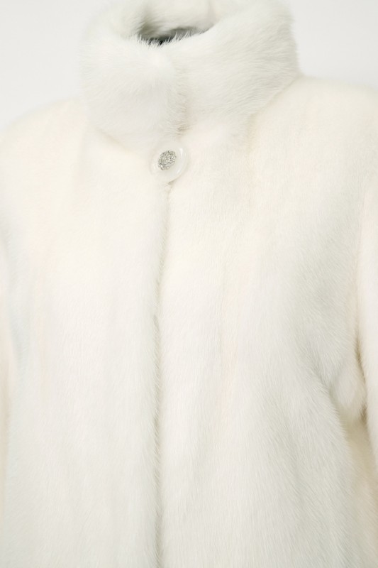 Изображение - Пальто женское из норки с воротником 140679-white 140679-white